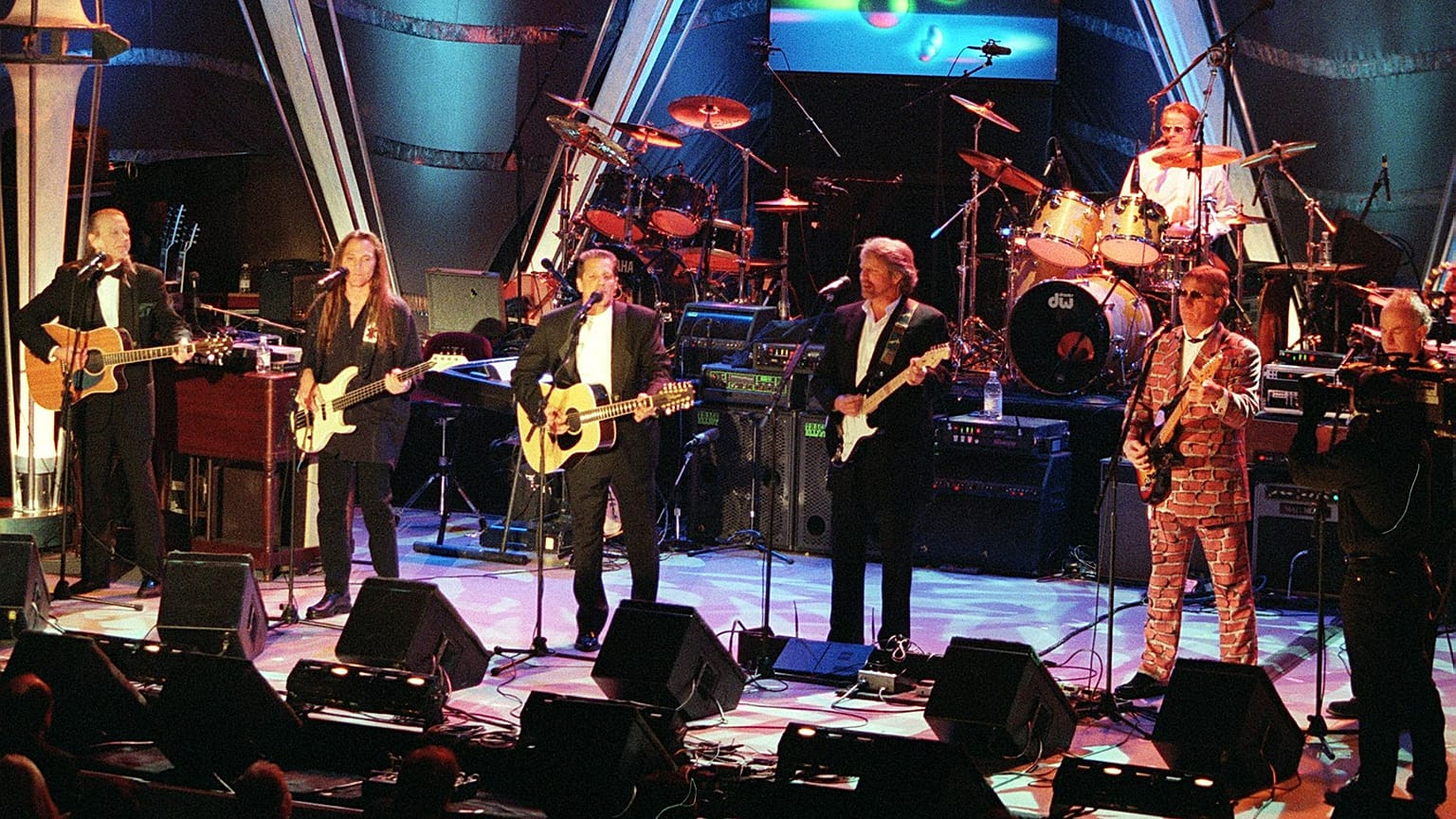 Randy Meisner, à gauche, était l'un des membres fondateurs du groupe Eagles.