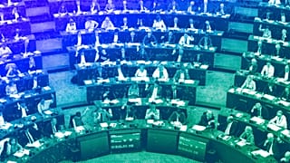 MEPs vote on climate change issues at the European Parliament in Strasbourg, September 2022