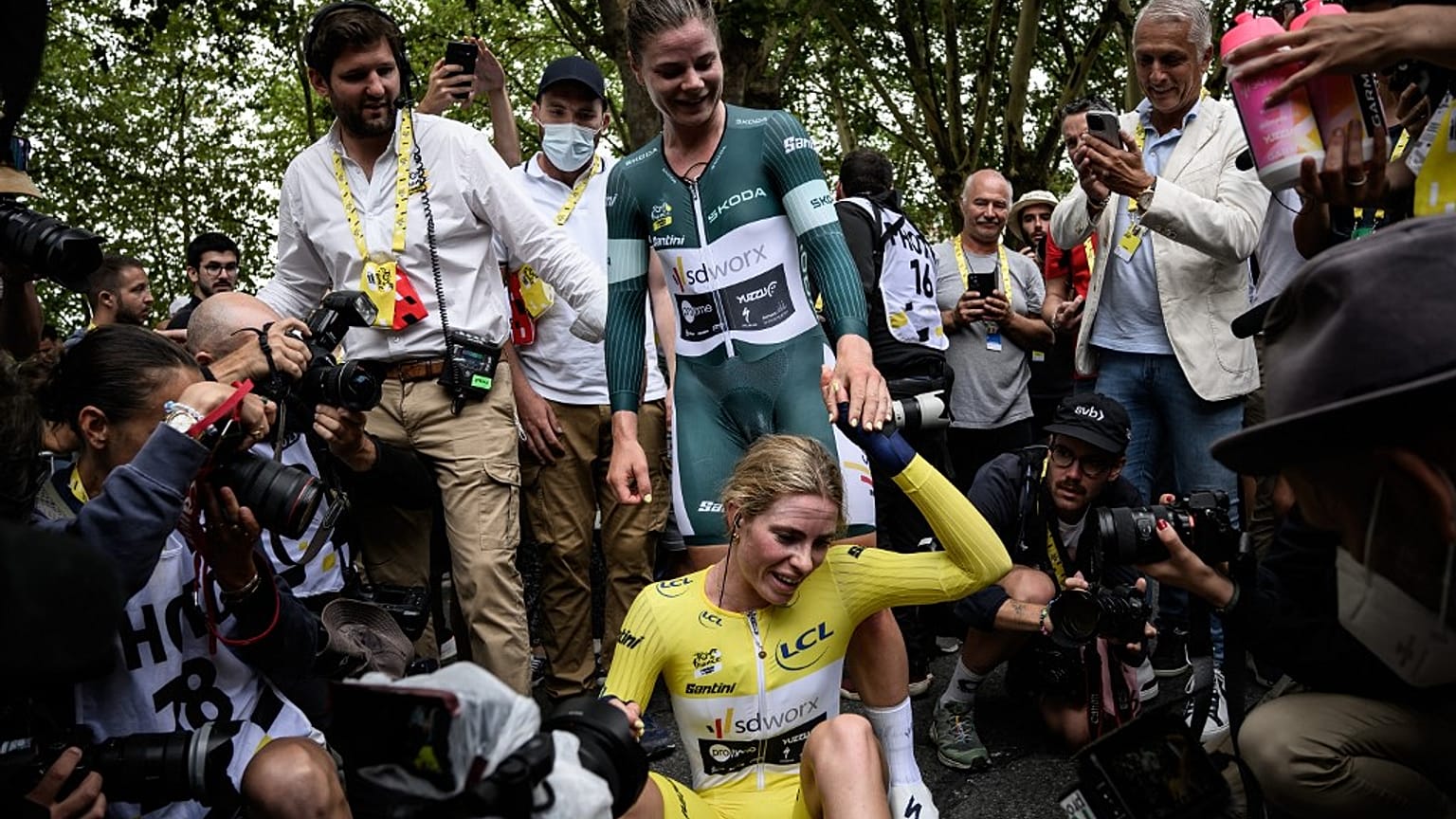 Gewinnerin der zweiten Ausgabe der Tour de France Femmes, die Niederländerin Demi Vollering