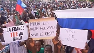 Thousands rally in support of military junta in Niger