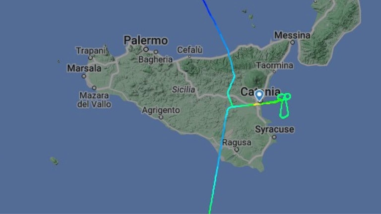 La interesante trayectoria de vuelo del piloto fue descubierta en FlightRadar24.