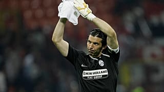Gigi Buffon se retire avec un incroyable palmarès et une incroyable popularité