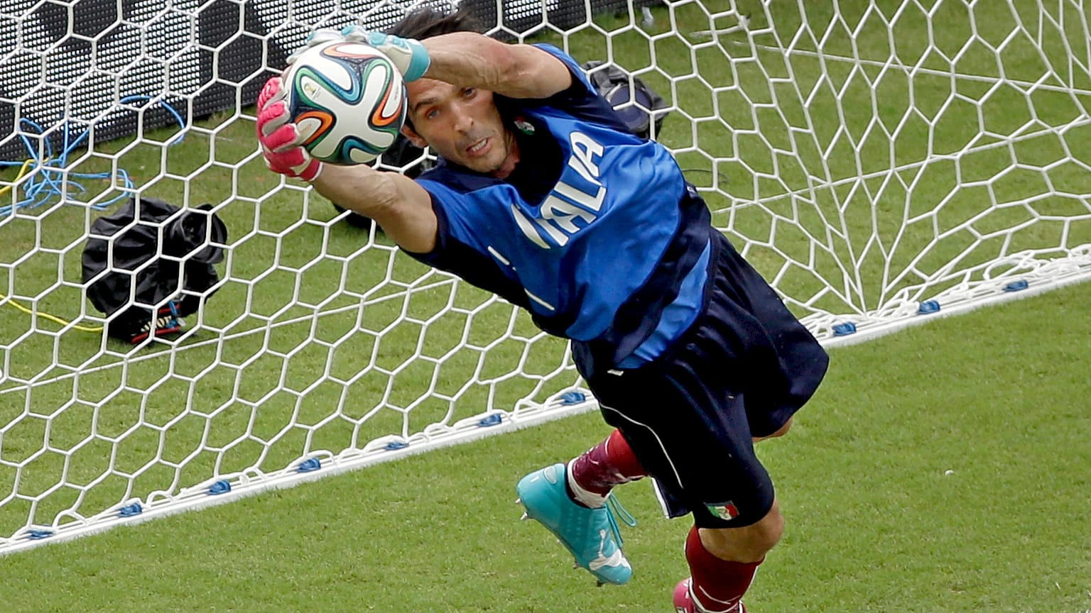 Buffon no Mundial de 2014, no Brasil