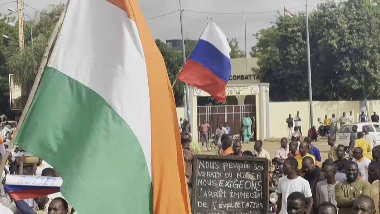 A Russian flag being brandished at the the rally in Niamey.