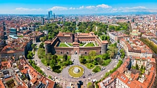 Parco Sempione en Milán junto al Castello Sforzesco.