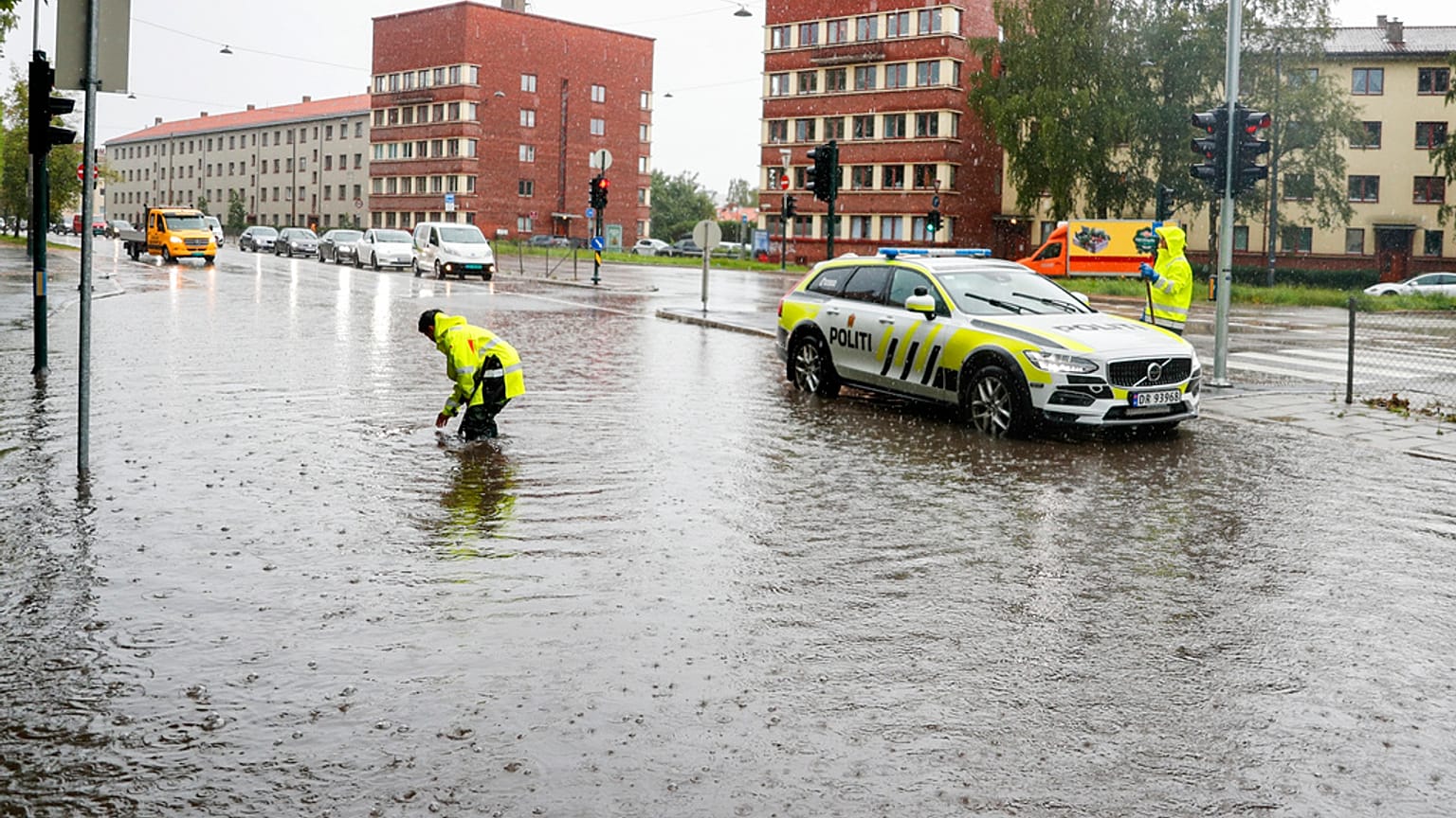 Osló egyik utcája víz alatt 
