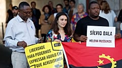 Vigília por justiça para as vítimas da violência policial em Angola. Lisboa, Portugal - julho 2023