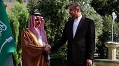 وزير الخارجية الإيراني حسين أمير عبد اللهيان ونظيره السعودي فيصل بن فرحان في طهران في يونيو 2023