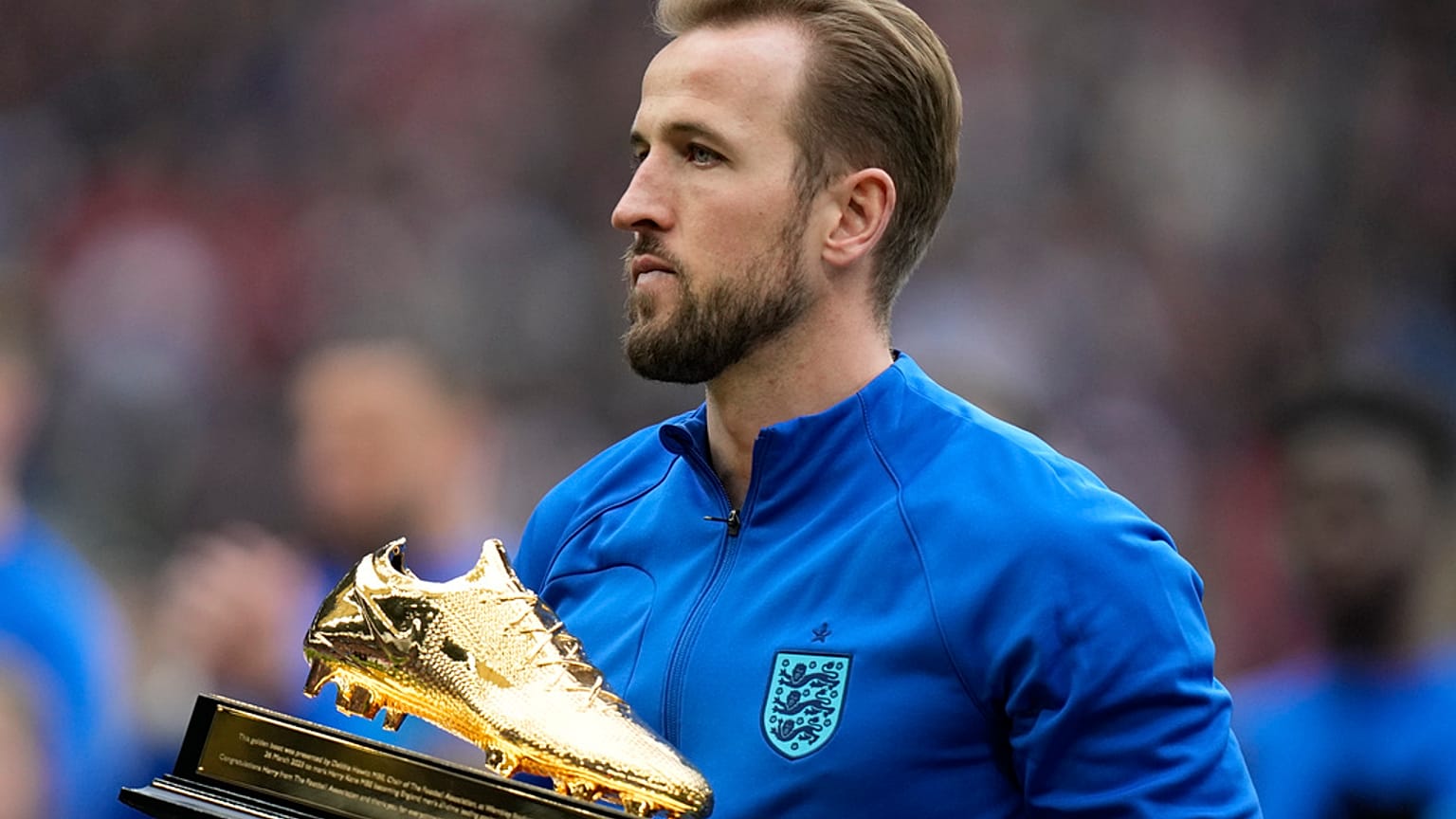 Harry Kane im Nationaltrikot am 26. März 2023 vor dem Spiel England gegen Ukraine 