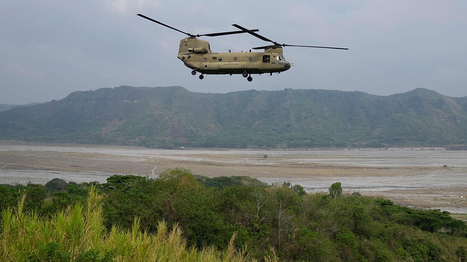 Almanya 60 Chinook siparişi verdi