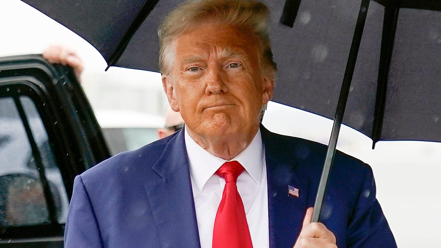 Donald Trump augusztus 3-án Washingtonban a Ronald Reagan Repülőtéren