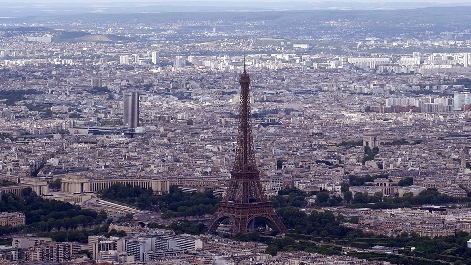La Tour Eiffel est l'un des monuments les plus visités de Paris