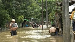 Imágenes del estado de Rakhine mostraban grandes extensiones de aldeas y tierras de cultivo sumergidas por aguas turbias de color marrón 