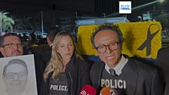 El candidato presidencial Christian Zurita junto a la candidata a la vicepresidencia Andrea González