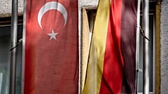 Σημαίες της Γερμανίας και της Τουρκίας