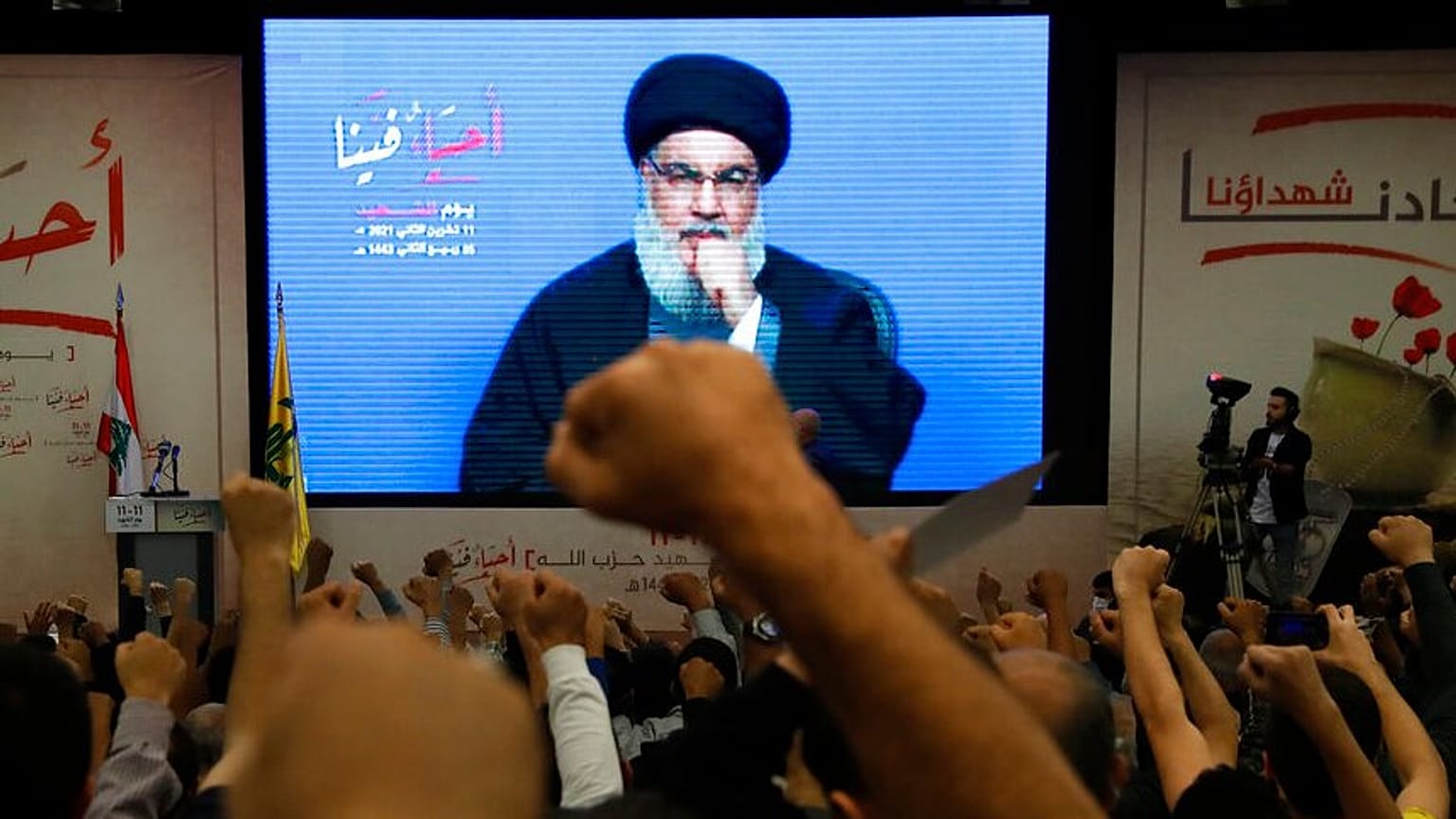الأمين العام لحزب الله اللبناني، حسن نصرالله، أثناء إلقائه خطبا متلفزا أمام أنصاره ـ صورة من الأرشيف