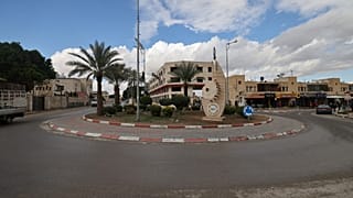 مدخل مخيم عقبة جبر