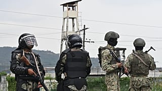 Ekvador'da cumhurbaşkanlığı seçimleri öncesinde güvenlik önlemleri artırıldı