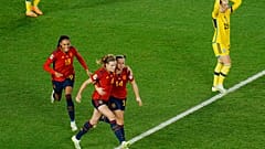 فرحة لاعبات المنتخب الإسباني 