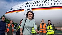 Arşiv: Almanya Dışişleri Bakanı Annalena Baerbock'un, New York'tan Almanya'nın Bonn kentine varışı.  18 Temmuz 2023