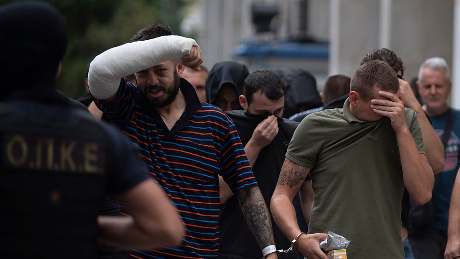 Μεταγωγή Κροατών χούλιγκαν