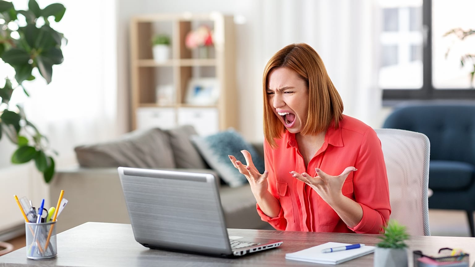 Whether the employees surveyed worked remotely, or in the office, made no difference. In fact, if anything, those working on a hybrid basis felt under the most stress.  