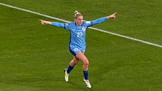 Die Engländerin Alessia Russo bejubelt ihren Treffer