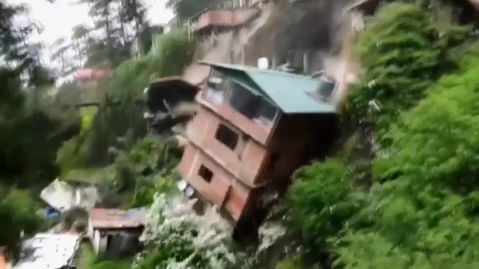 Building collapsing in India