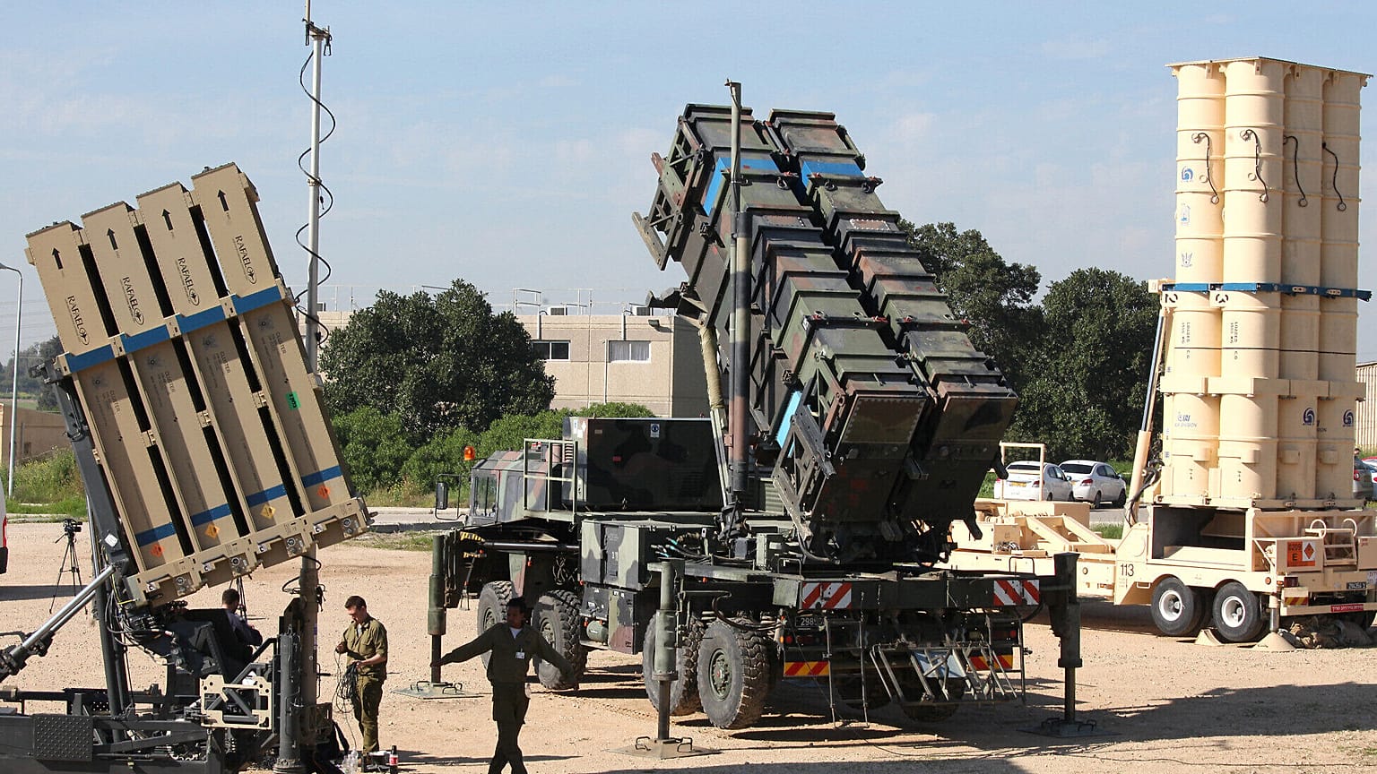 Egy Arrow 3 üteg