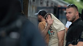 Μεταγωγή κρατουμένων για τα επεισόδια στη Νέα Φιλαδέλφεια