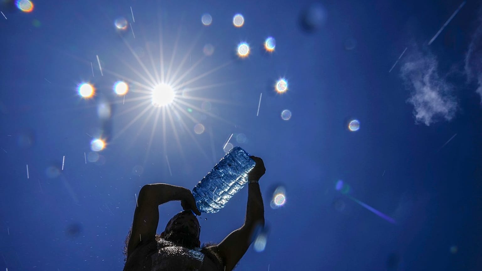 Nova vaga de calor atinge regiões de França e da Suíça