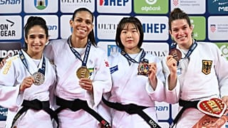 Le podium des -52 kg lors de la première journée du Grand Prix de judo de Zagreb, en Croatie, vendredi 18 août 2023.