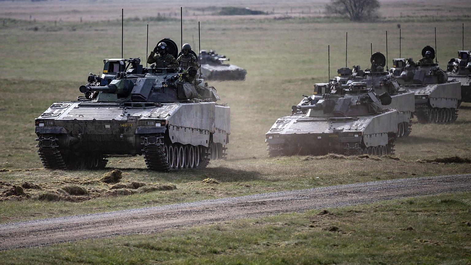 CV90