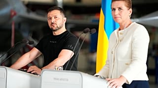 O presidente ucraniano, Volodymyr Zelenskyy, e a primeira-ministra da Dinamarca, Mette Frederiksen