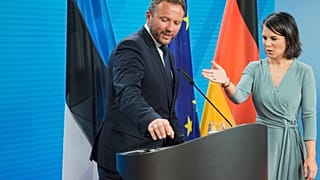 Annalena Baerbock mit dem Außenminister von Estland Margus Tsahkna in Berlin
