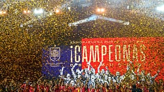 احتفالات في مدريد بإنجاز المنتخب الإسباني النسائي في كأس العالم للسيدات