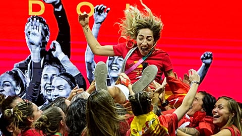 Spain women's national football team celebrates World Cup victory with fans in Madrid