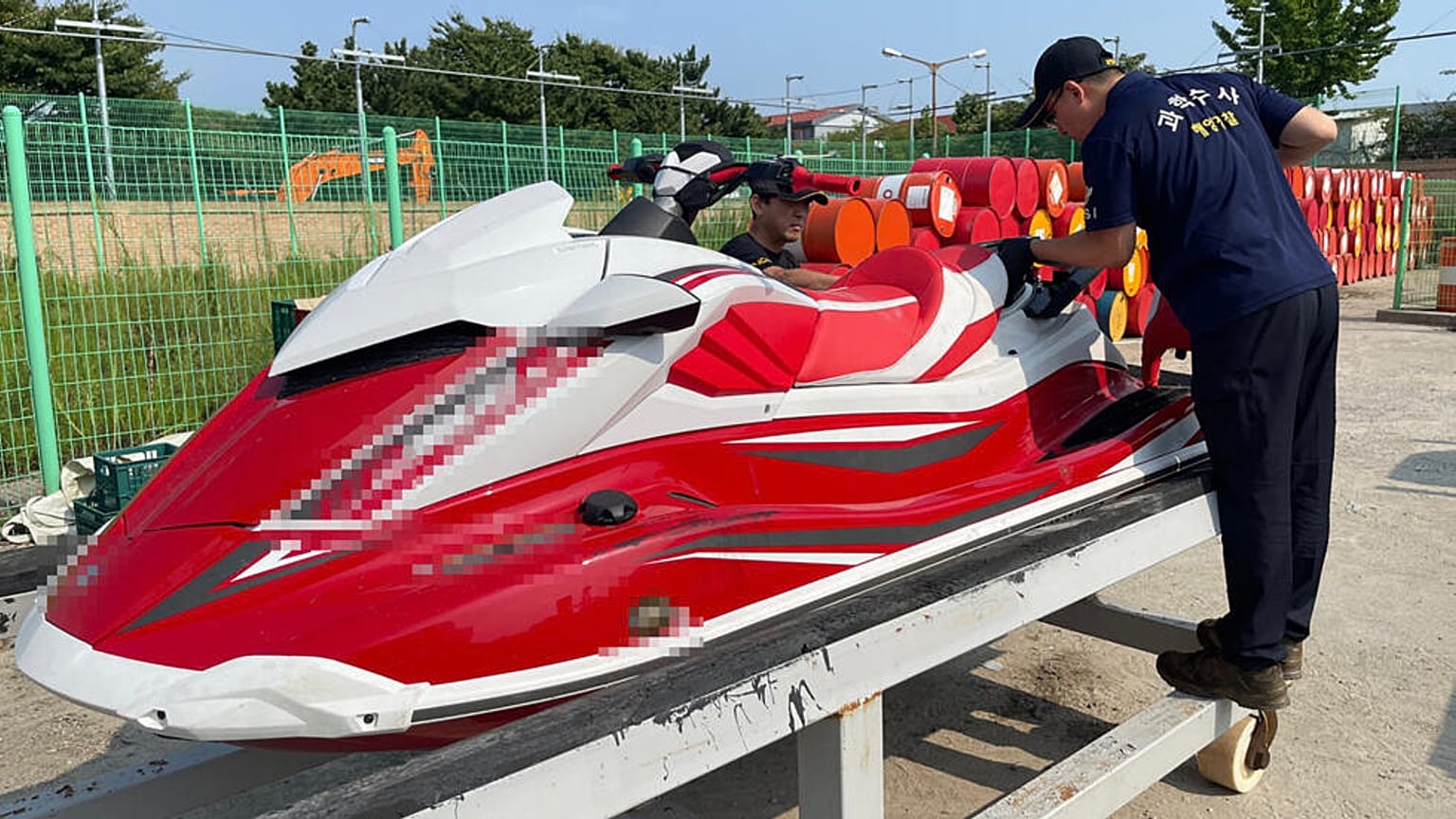 Güney Kore'ye kaçan Çinli aktivistin kullandığı jet ski