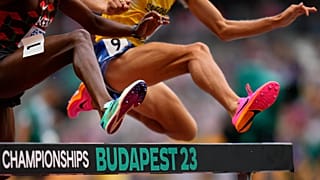 Забег на 3000 метров с препятствиями на ЧМ по легкой атлетике в Будапеште