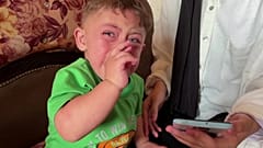 Vivendo com gémeos bebés e um irmão recém-nascido, esta adolescente palestiniana desenvolveu uma aplicação que pode ajudar as mães a identificar a razão pela qual o seu bebé está a chorar.