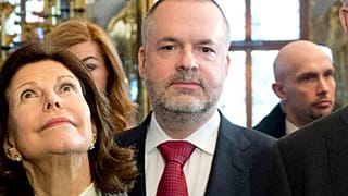 Hartwig Fischer neben der schwedischen Königin Silvia in Dresden im Februar 2014
