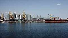 Зерновой терминал в порту Одессы