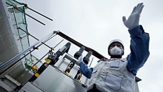 Tokio pide a Pekín calmar su reacción frente al vertido de aguas de la central de Fukushima
