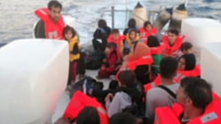 Μεταξύ των διασωθέντων μεταναστών ανοιχτά της Σάμου ήταν και παιδιά