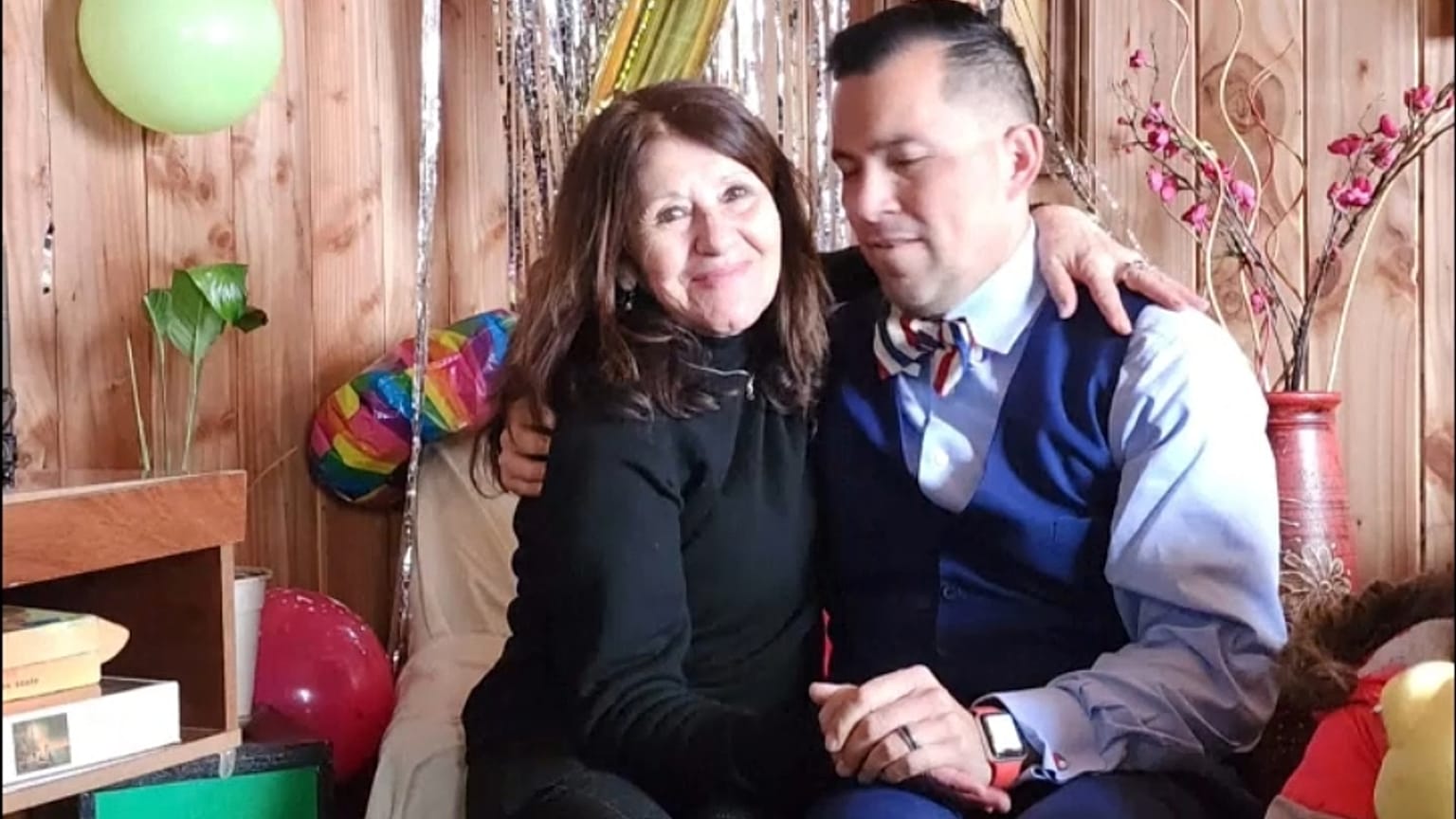 Jimmy Lippert Thyden 42 yıl sonra annesine kavuştu