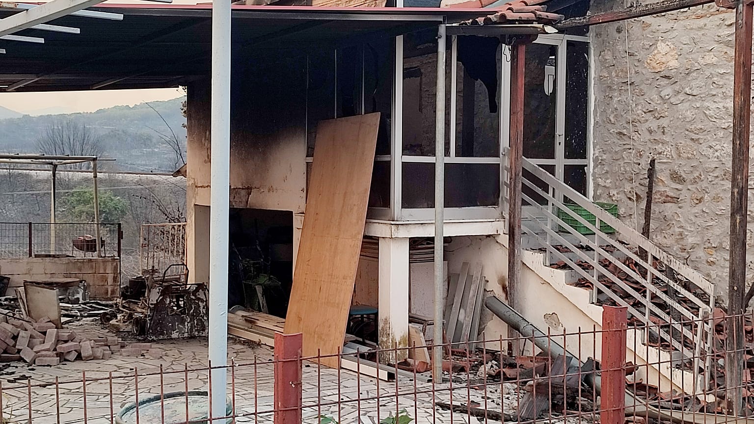 Καταστροφές από την πυρκαγιά στον Έβρο
