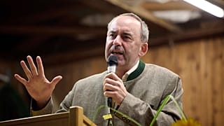 Hubert Aiwanger bezeichnet die Vorwürfe gegen ihn als "Schmutzkampagne"
