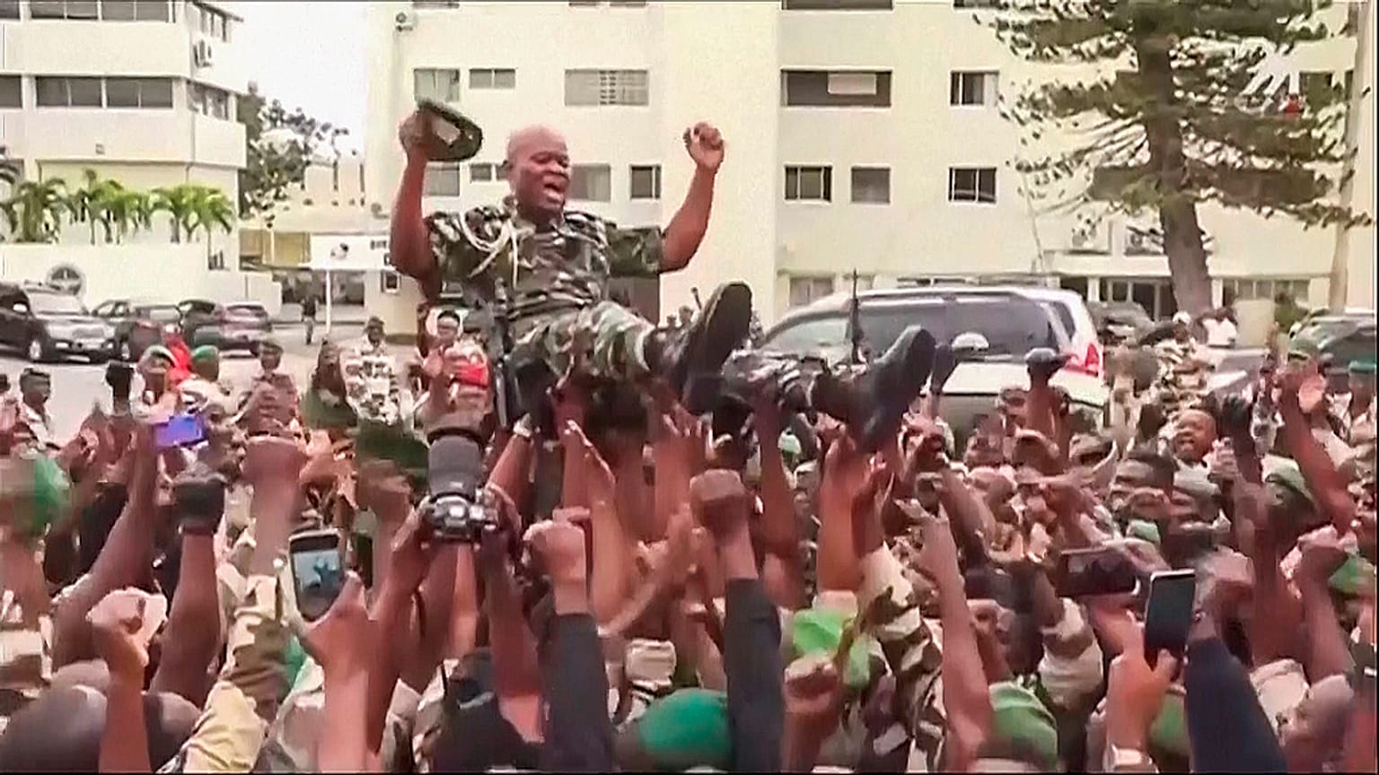 Brice Nguema - neuer Mann in Gabun