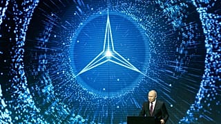 A Mercedes gyár megnyitója Oroszországban