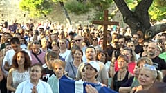 Введение новых удостоверений личности в Греции породило множество теорий заговора.
